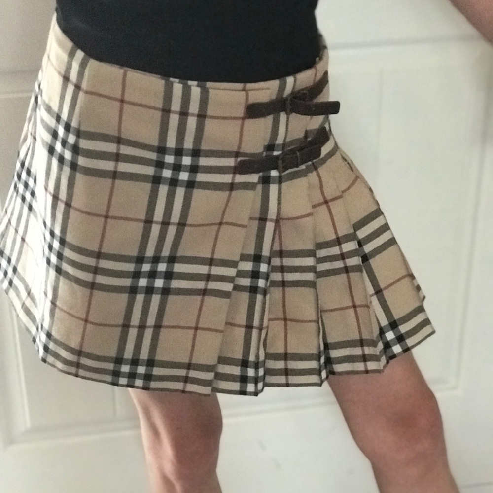 Burberry novacheck pleated wrap skirt kids size 10